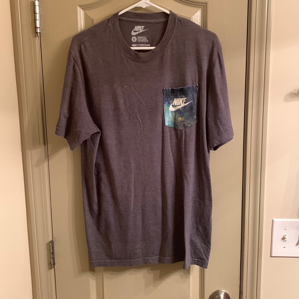 Nike shirt size large